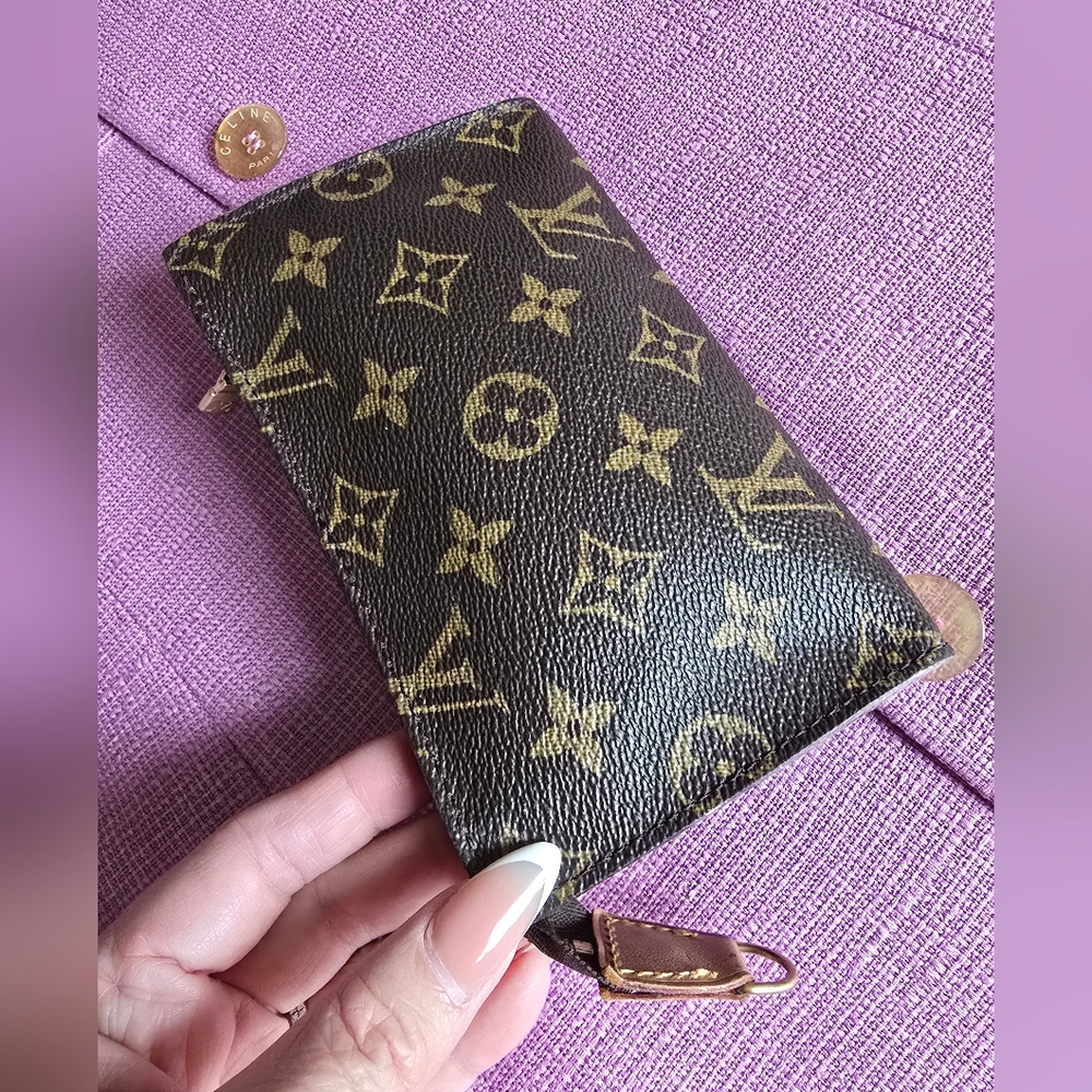 Authentic Louis Vuitton Monogram Cosmetic Pouch